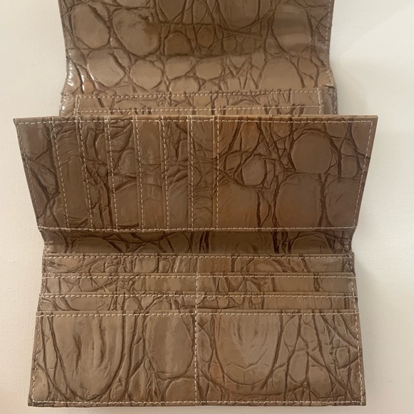 Vintage brown guess large wallet - Picture 3 of 4